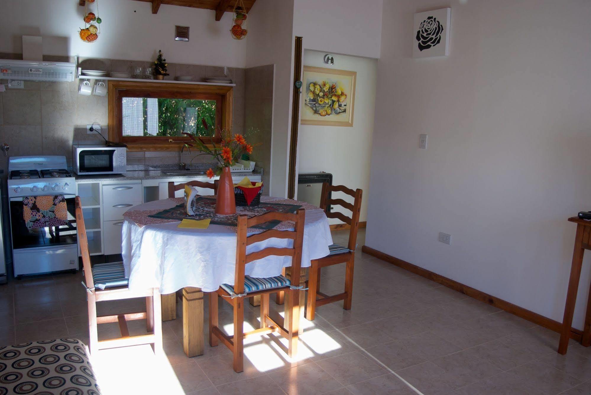 Cabanas Normana Inn El Calafate Zewnętrze zdjęcie